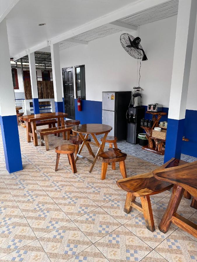 Divers House Ko Tao Exterior photo